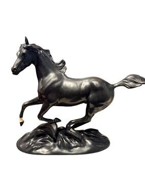 Vintage 1986 Franklin Mint "Black Beauty" Porcelain Horse Figurine by Pamela Du